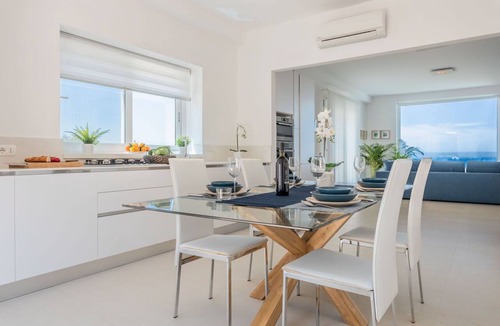 Terrasini Villa | Stunning private villa for 8 people with hot tub, A/C, WIFI, TV and terrace
