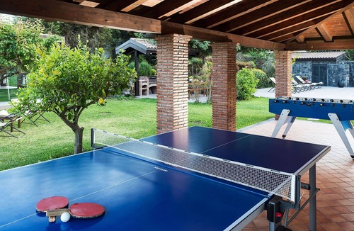 Viagrande Villa | Stunning private villa for 7 guests with WIFI, A/C, private pool, TV, terrace and panoramic view