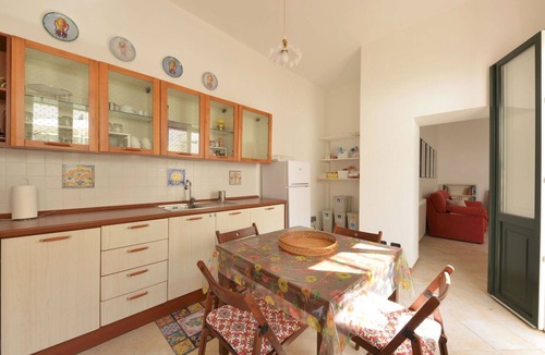 Floridia Villa | Stunning private villa for 8 guests with private pool, WIFI, A/C, TV, patio and pets allowed