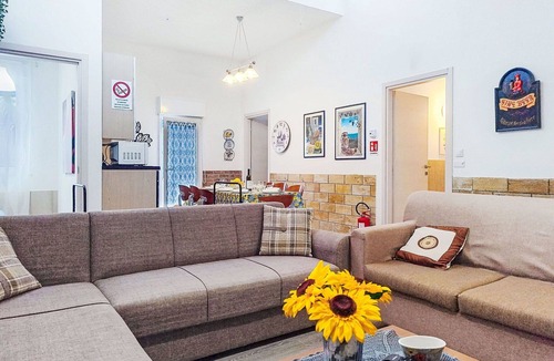 Alcamo Marina Villa | Stunning private villa for 8 guests with A/C, private pool, WIFI, TV and patio
