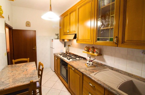 Cortona Villa | Stunning private villa for 7 people with private pool, WIFI, TV and pets allowed