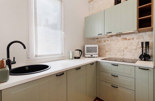 Gioia del Colle Apartment | Suite apartment with Private Terrace, Wi-Fi and Air Conditioning