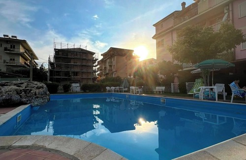 Nocera Scalo Apartment | Suite Apartment Shuttle Beach Garden WiFi AirCondition FreeParking