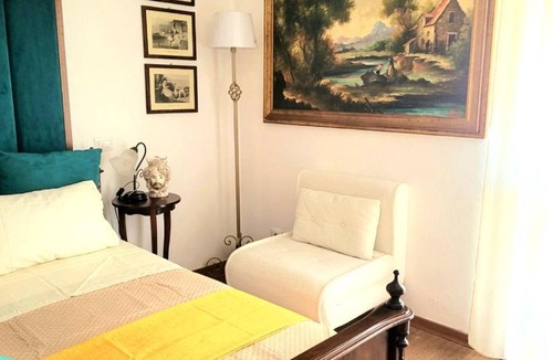 Brolo Apartment | Suite Ekaterina Sunsets 2 minuti dal mare