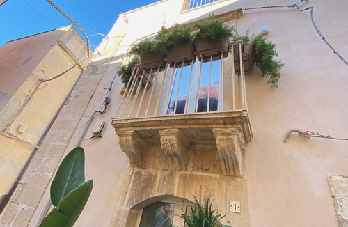 Ortigia House | Suite23 Ortigia 19089017C204243