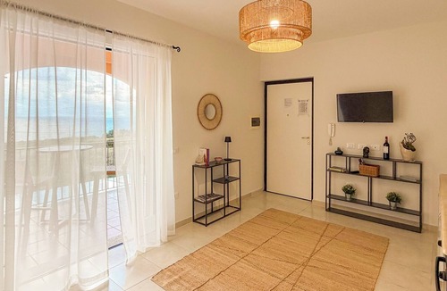 Zambrone Apartment | SuleMare House with swimming pool, Sub Paradise