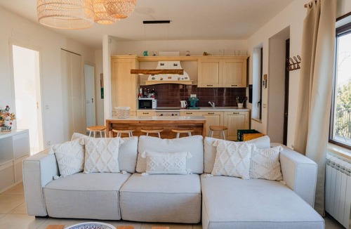 Ciminna Villa | Sundrenched Sicilian Villa - Pool, Hot Tub, Gym, Sauna - Sleeps 10 Near Palermo