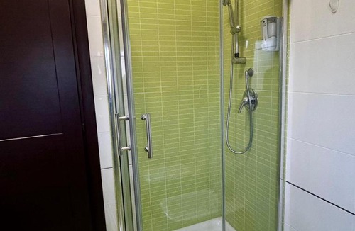 Cosenza Apartment | Sunrise Home