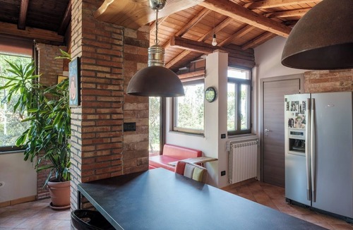 Trecastagni Villa | "Sunrise over the sea and relaxation on Etna: Green oasis near the pearls of Sicily.