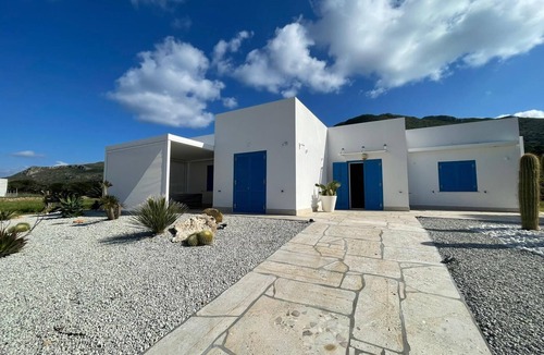 Favignana Villa | Superior Villa Favignana Island