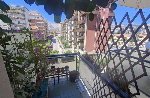Palermo Apartment | Susy's cottage, relax in this oasis of quiet and elegance