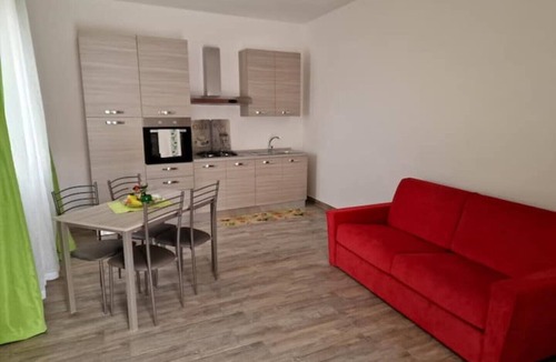 Parrinello Apartment | Swimming pool, kitesurfing. adjacent accommodations