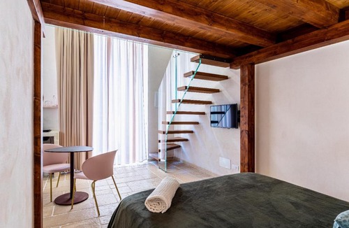 Taranto Apartment | Talassa - Dimora di Charme Suite con vasca idromassaggio