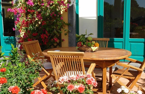 Archi House | Tasteful house with private terrace enclosed by a scented garden with sea view