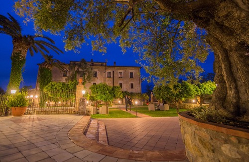 Rossano Hotel | Tenuta Ciminata Greco