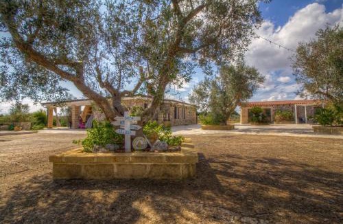 Tiggiano Villa | Tenuta Le Chiuse - Un'oasi di pace a un passo dal mare