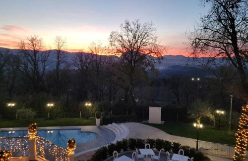 Santo Stefano del Sole House | Tenuta Santo Stefano Azienda Agrituristica