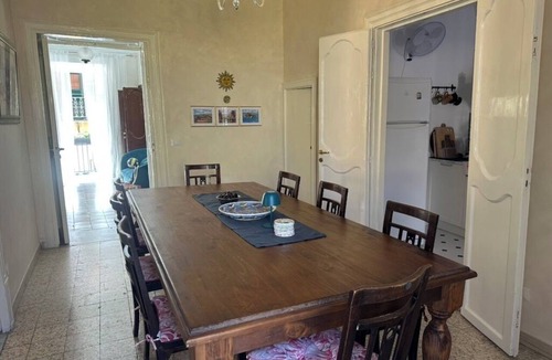 Termini Imerese House | Termini Imerese between Cefalu and Palermo, spacious, a short walk to the beach.