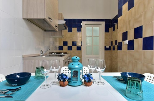 Rione XVIII Castro Pretorio Apartment | Termini Star Appartment