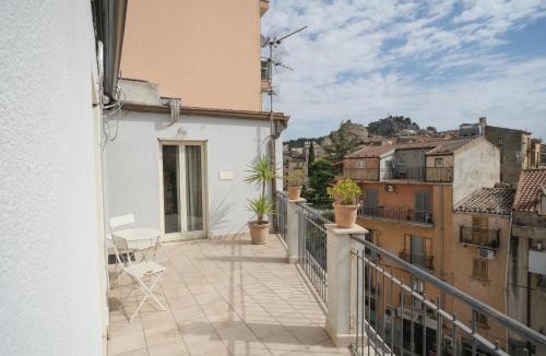 Nicosia Bed & Breakfast | Terrazza con vista