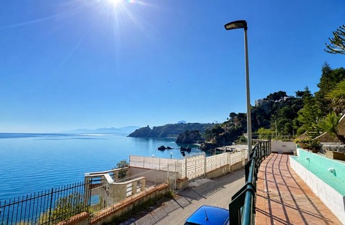 Torre Colonna-sperone Villa | Terrazze Verdemare - Private Shore