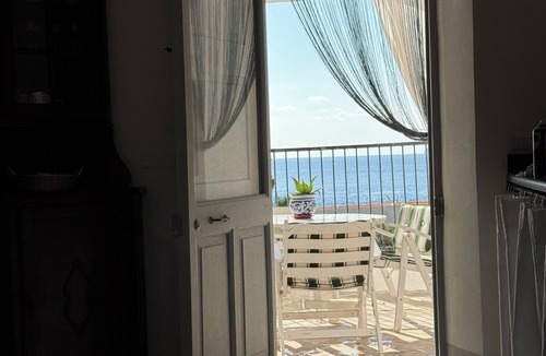 Santa Marina Salina House | The Arcade on the sea. Charming view at 3 minutes walk from the beach