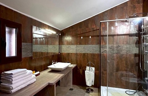 Marano di Napoli Apartment | THE ATTIC - Terrazza Panoramica & Parcheggio Gratuito
