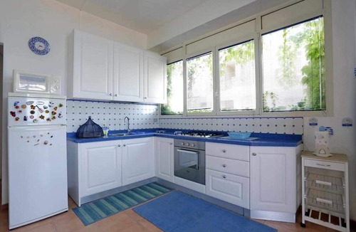 Casuzze Apartment | The balcony on the mediterranean