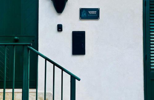 Castrofilippo House | The bell tower house