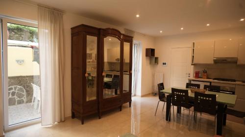 Ischia Ponte Apartment | The Capitain's Cove by IschiaEXP