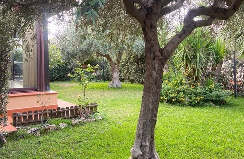 Piana Calzata Apartment | The garden of Seba, a splendid detached villa surrounded by greenery