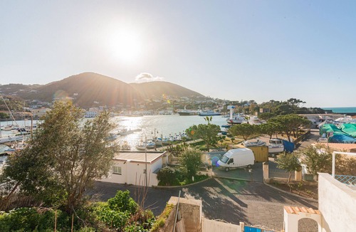 Ischia Porto House | The House on the Ischia Port