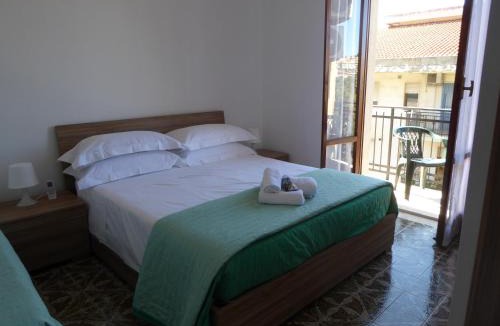 Palazzolo Acreide Historic Centre Apartment | The Shamrock House