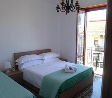 Palazzolo Acreide Historic Centre Apartment | The Shamrock House