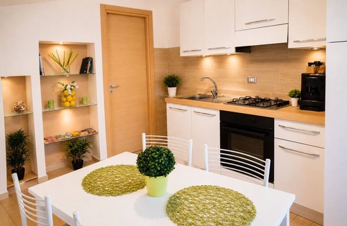 Santa Teresa di Riva House | The Sisters a stone's throw from Taormina