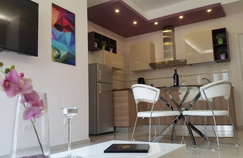 Taormina Apartment | The Two Griffins - Apartment No. 5