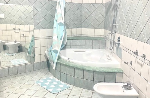 Lacco Ameno House | Tiffany Holiday Home 5 minutes walk from the beaches Is your Best Decision!