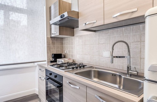Testaccio Apartment | Top floor, Luxury Suite Over the Tiber, stunning view of the river and skyline!