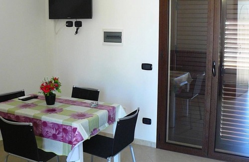 Mazara del Vallo Villa | Tortuga nr.4 - One Bedroom Villa, Sleeps 5