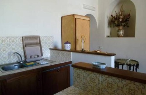 Tropea Apartment | Touch palace/air-conditioned vacation home in 1600s noble palace