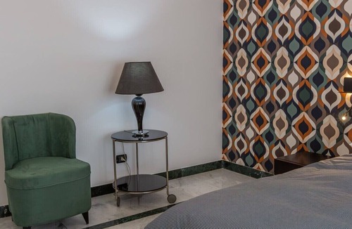 Benevento Bed & Breakfast | Trajan's Arch Deluxe Junior Suite - Kalydon Suite