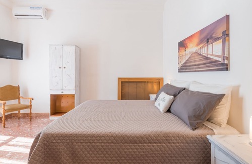 Zona XIX Casal Morena Bed & Breakfast | TRAVELERSHOME "2" THE RIGHT PLACE FOR YOU