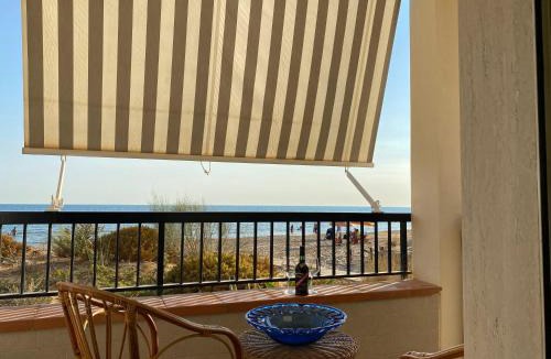 Casuzze House | Tre passi a mare