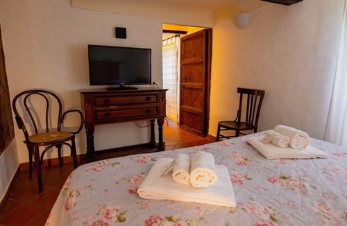 Nicosia House | Tripla con Bagno in Camera