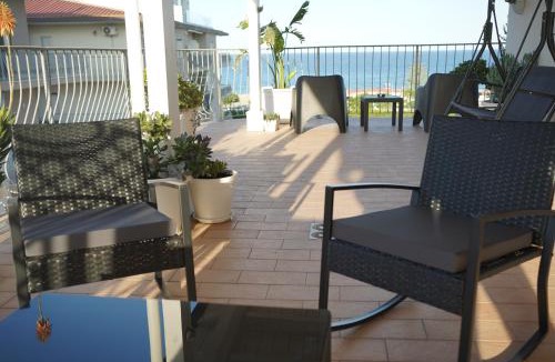 Ciro Marina Bed & Breakfast | TROPICAL ROOMS Vista Mare