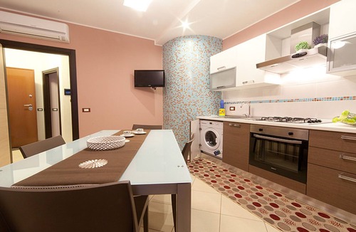 Castellammare del Golfo Apartment | Tulip Apartment WIFI FREE Rainbow Apartments. CIR 19081005C225345.