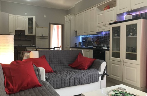 Grottasanta Apartment | Tuni house appartament