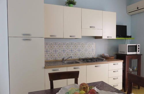 Santa Tecla Apartment | Two-room apartment 1 with terrace, shared pool