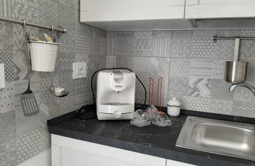 Avola House | Two-story house in the city -climatized - wifi