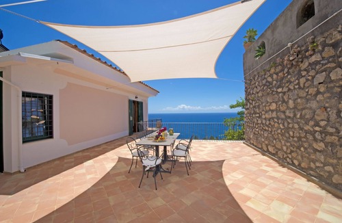 Bomerano Villa | Typical house of the Amalfi coast